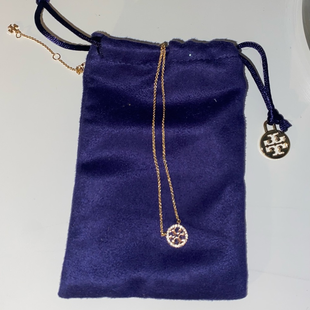 TORY BURCH NECKLACE